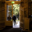 La entrada del Ayuntamiento de Nueva York