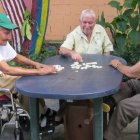 Los residentes del hospital asisten a espacios de recreación