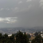 La lluvia cayó en sectores del norte, sur y valle de Quito.