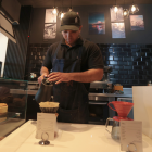 Descubre cafeterías en Guayaquil que ofrecen café de especialidad, desde catas hasta espacios acogedores donde la pasión por el café se vive en cada taza