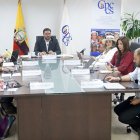 Sesión. La reunión será de forma virtual y presencial a las 10:00