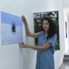 La artista Paola Caicedo tomó fotos de la vida cotidiana de su madre durante nueve años.