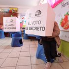 El presidente Daniel Noboa está liderando las preferencias electorales para 2025.