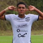 Kendry Páez en entrenamiento con la selección ecuatoriana de fútbol