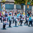 Este 5 de octubre se llevó a cabo un desfile en la calle Panamá. El sitio se llenó de espectadores.