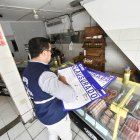 En la imagen, uno de los espacios que fue clausurado por el Municipio de Guayaquil.