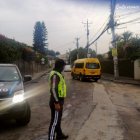 Los agentes se colocarán en la calle Manuela Sáenz, en Cumbayá, para gestionar el tránsito y evitar la congestión vehicular.