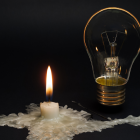 Apagones en Ecuador reflejan una severa crisis energética.