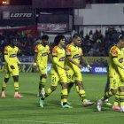 Barcelona se retira del estadio Alejandro Serrano Aguilar, luego de la derrota ante Deportivo Cuenca (1-0)