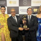 Premio. Los chefs del restaurante Zero Lab reciben el premio World Culinary Awards 2024.