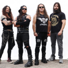 Niko del Hierro ha elegido al guitarrista Charlie Parra para sus visitas a América. En España tocan con el cofundador, Jero Ramiro.