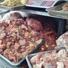 Control. Arcsa sancionó en Quito a un local que vende carnes por no cumplir con las normas de higiene.