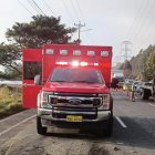 Dos personas quedaron heridas en la avenida Simón Bolívar, tras un siniestro de tránsito en sentido sur- norte de Quito.