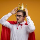 Descubre por qué sucede esto y cómo debe lidiar con una persona con ego elevado