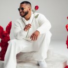 El artista Edi Cruz, nombre de pila de Cruzito, nació en Honduras, departamento de Colón, en 1986. A la edad de ocho años se radicó con su familia en Canadá