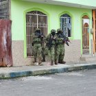 La Policía y las Fuerzas Armadas realizaron allanamientos.