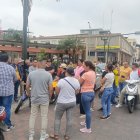 Diferentes dueños de locales y trabajadores participaron en la manifestación.