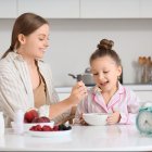 Como todos los ‘trends’ de tiktok este de aquí se ve espectacular y por ese glamour a veces omiten preguntarse ¿es saludable?