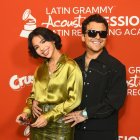 Ángela posa junto a su esposo.