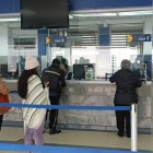 Hecho. Ciudadanos expresan su malestar debido a los costos en planillas.