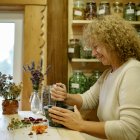 Referencial. Productos elaborados con plantas medicinales.