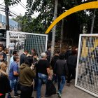 - Personas ingresan a la Fundación Universitaria San Pablo para votar en la segunda vuelta de las elecciones a la alcaldía