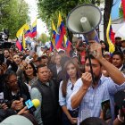 El candidato a la Presidencia refirió que hay incongruencias en las impugnaciones presentadas contra su candidatura.