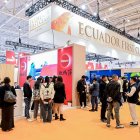 Ecuador expone su camarón en una feria internacional de mariscos.