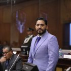 El flamante primer vicepresidente de la Asamblea, Otto Vera, mocionó a los integrantes de la nueva comisión ocasional.