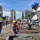 Imagen de los trabajos de hormigonado en las avenidas Francisco de Orellana y Cristóbal Colón, el 30 de octubre.