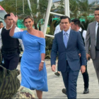 La alcaldesa de manta, Marciana Valdivieso; y el presidente de la República, Daniel Noboa.