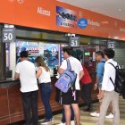 Los usuarios acudieron al Terminal Terrestre para salir de la ciudad.