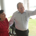 Luis Montalvo acompañado de su esposa Consuelo Andrade de Montalvo