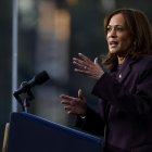 La vicepresidenta estadounidense, Kamala Harris. EFE/SHAWN THEW