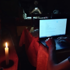 Los guayaquileño han debido adaptar sus rutinas a los apagones.