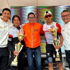 David Hurtado, Carmen Toaquiza, Franklin Tenorio y Edison Hernández al finalizar la carrera.