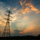 Los apagones en el país se mantienen en doce horas diarias.