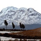 En la imagen de archivo, el volcán Chimborazo ubicado en la Cordillera Occidental de Ecuador, es el más alto del país y se calcula que el volumen de hielo del glaciar es de más de 2 km cúbicos.