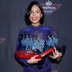 La artista fue galardonada por la revista Glamour