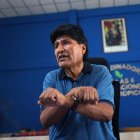 El expresidente Evo Morales (2006-2019) hablando durante el quinto día de huelga de hambre iniciada por el exmandatario en Lauca Ñ (Bolivia).