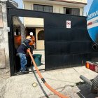 En Quito se aplican cortes de agua diarios de 10 horas en 95 barrios de la capital. El Ministerio de Ambiente dijo que revisará los embalses.