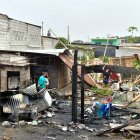 El incendio consumió cuatro viviendas que quedaron destruidas.