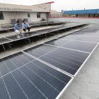 Los paneles solares se han convertido en una alternativa frente a la crisis energética.