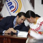 El partido SUMA inscribió a su nuevo binomio presidencial ante el CNE.