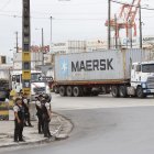 Comercio. La actividad comercial que se realiza en el Puerto Marítimo de Guayaquil.