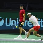 Rafael Nadal durante su entrenamiento previo al primer encuentro de individuales con España que se enfrenta a Países Bajos en la eliminatoria de cuartos de final de la Copa Davis, en Málaga.