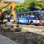 Solo un carril se encuentra habilitado en esta zona de la calle Chile