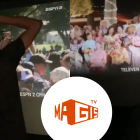 Ciudadanos reclamaban porque no se proyectaba el partido en la sala de cine.