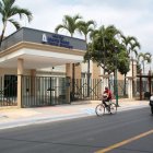 El hospital se encuentra en la cabecera cantonal de Samborondón.