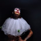 La música guayaquileña transgénero Vulga, quien está experimentando con el perreo y la música electrónica, tiene recorrido también en el metal, grunge y punk.